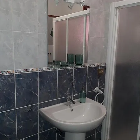 Casa Adrian בית נופש