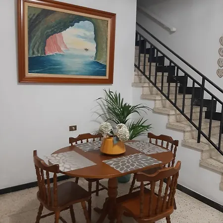 בית נופש Casa Adrian