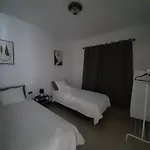 Casa Adrián Nyaraló *